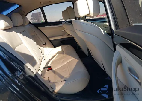 2012 BMW 528I xDrive из США, поврежденный, VIN WBAXH5C54CDW09176